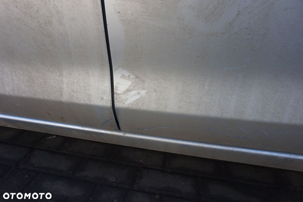DRZWI TYLNE LEWE ASTRA IV J KOMBI Z176  SREBRNY OPEL 2009-2015 - 5