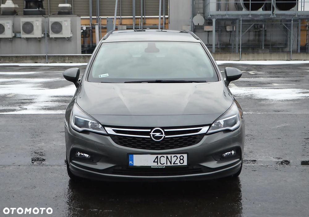 Opel Astra 1.4 T Dynamic - 25