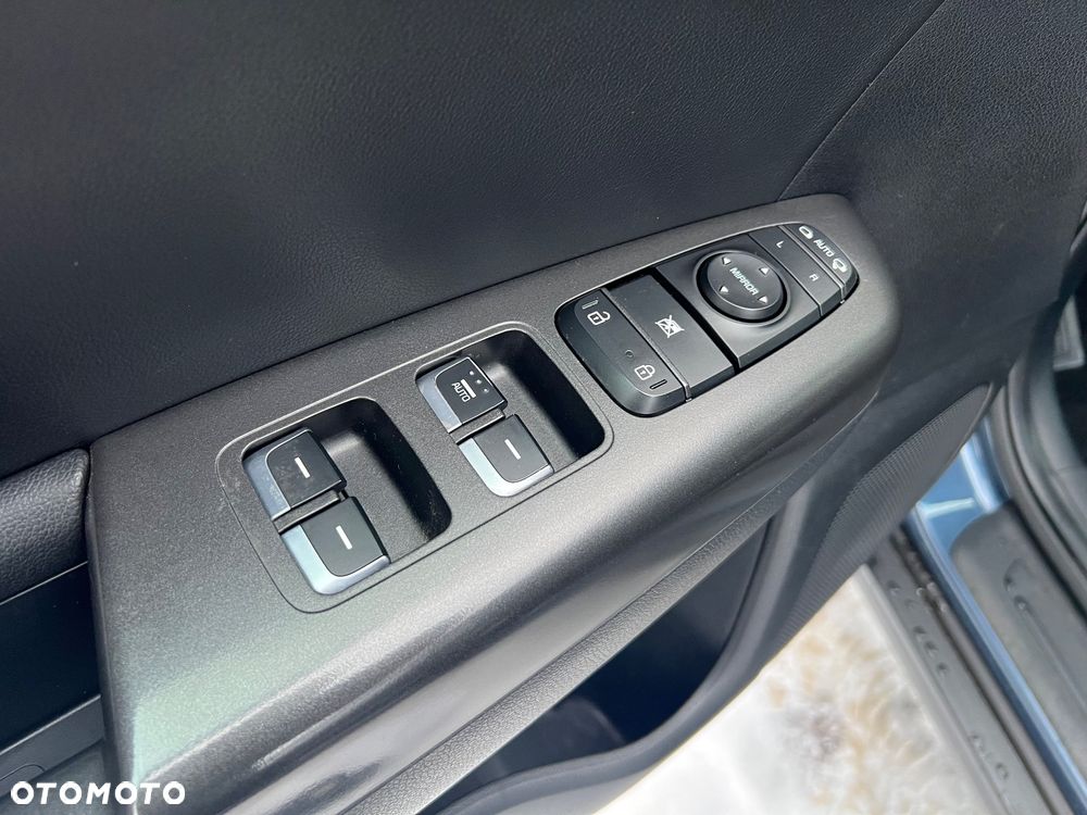 Kia Sportage 1.6 GDI 2WD Attract - 27