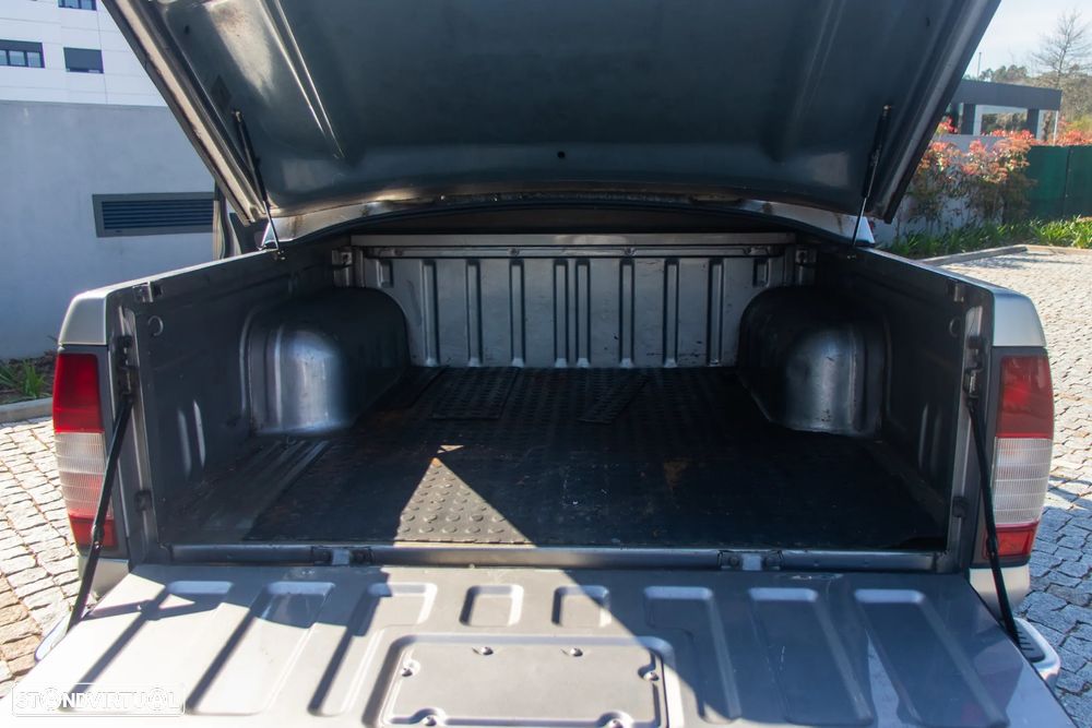 Nissan Navara 2.5 dCi CD Pilot - 18