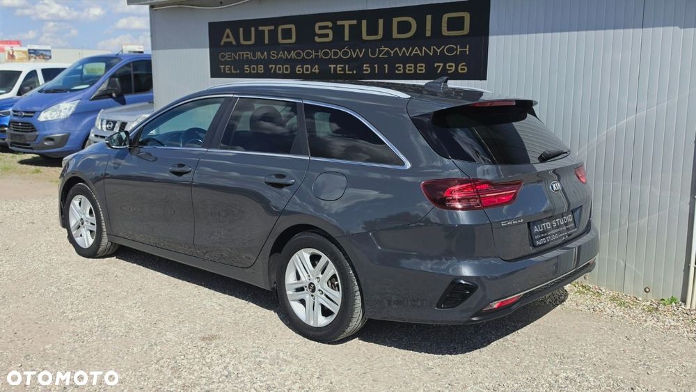 Kia Ceed 1.6 CRDi Platinum Edition - 33