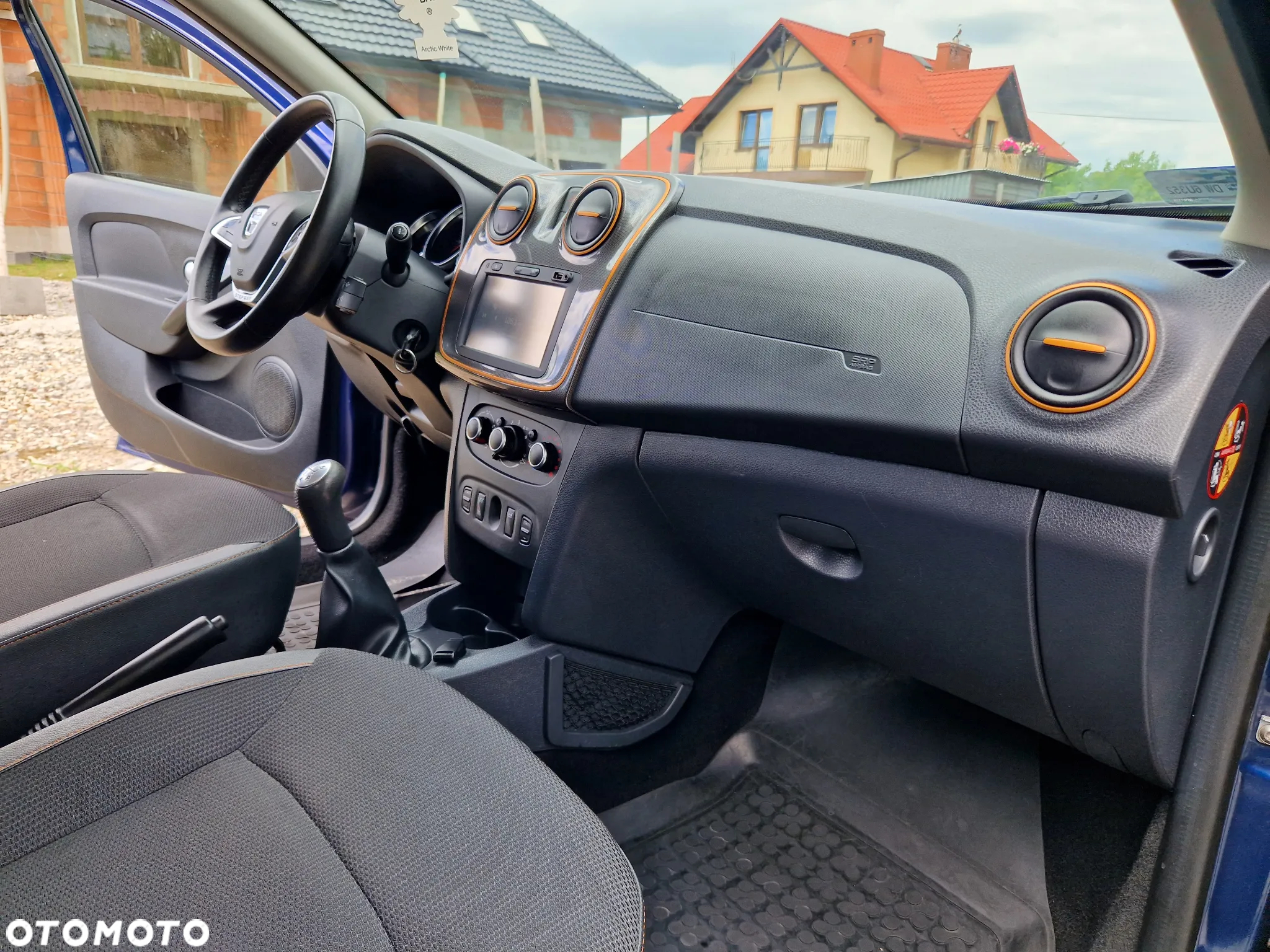 Dacia Sandero 0.9 TCe Laureate S&S - 26