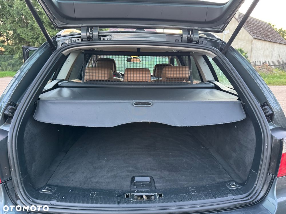 BMW Seria 5 520d Edition Exclusive - 26