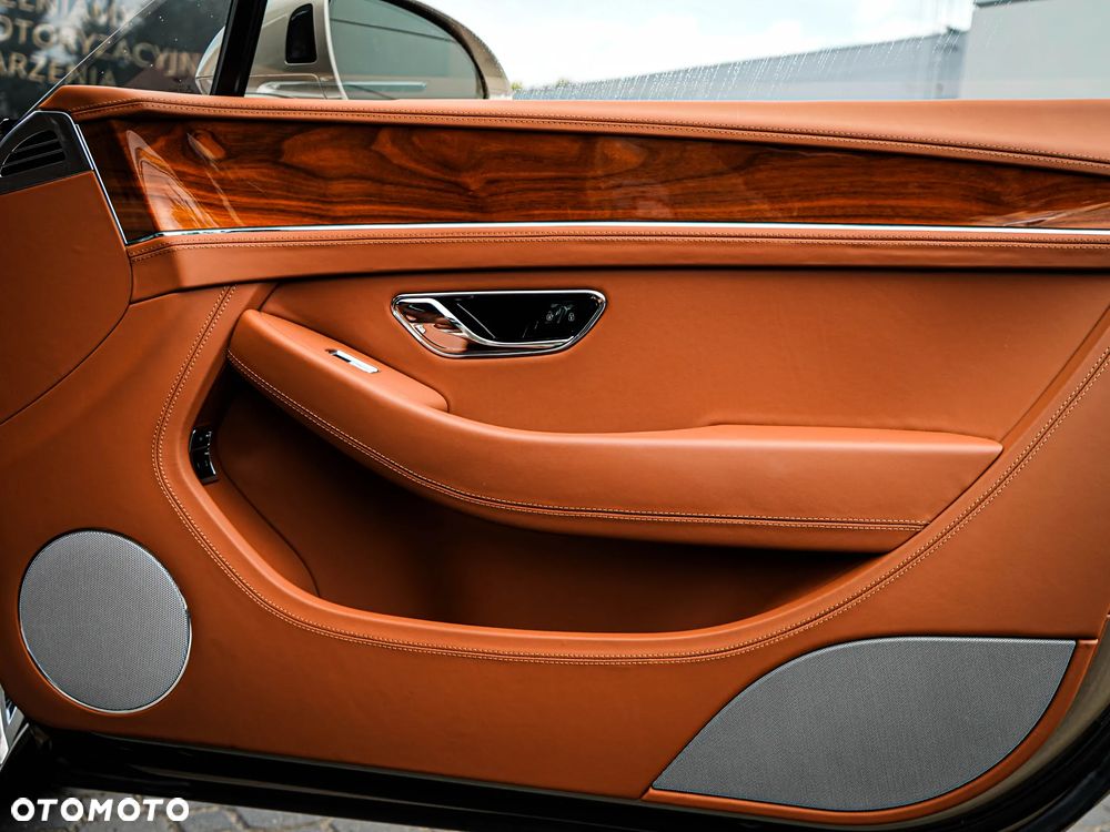 Bentley Continental GT V8 S - 22
