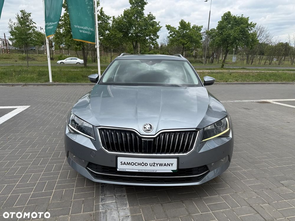 Skoda Superb 2.0 TDI Style DSG - 5