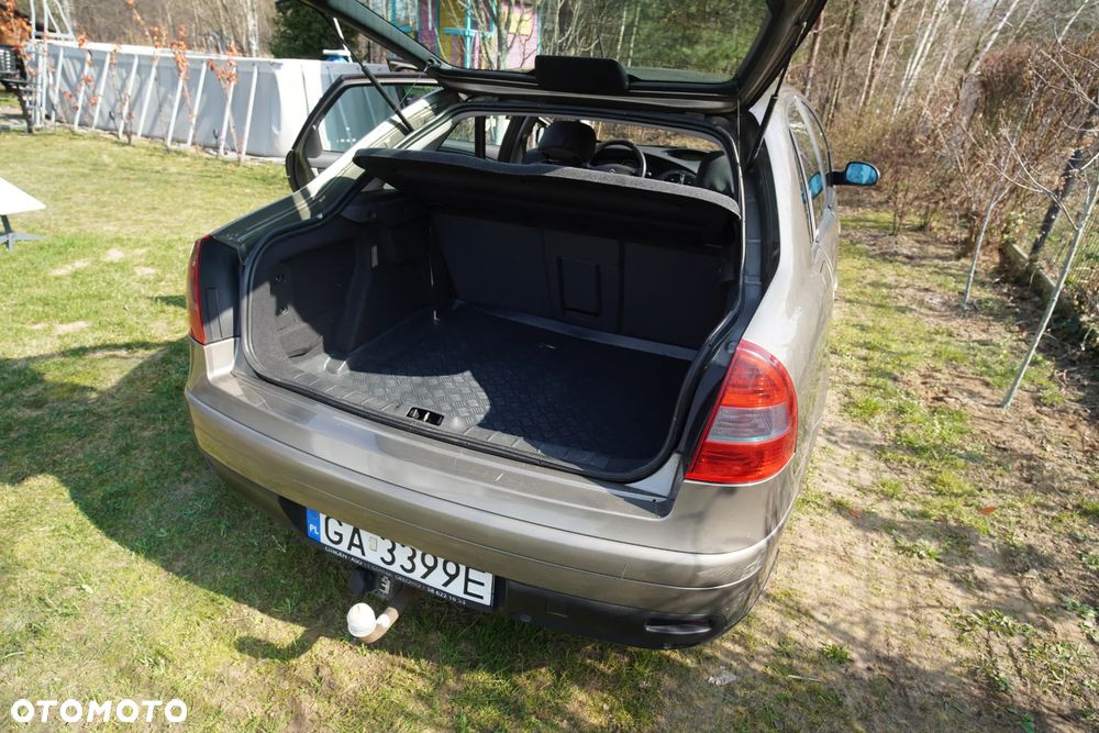 Citroën C5 2.0 HDi Exclusive - 4