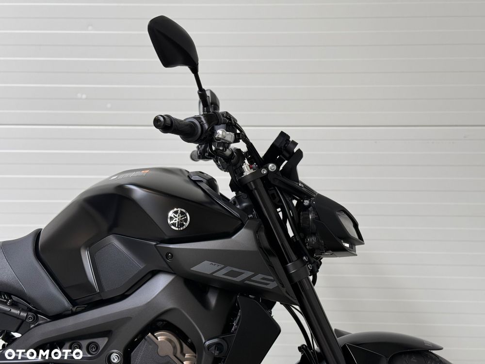 Yamaha MT - 11
