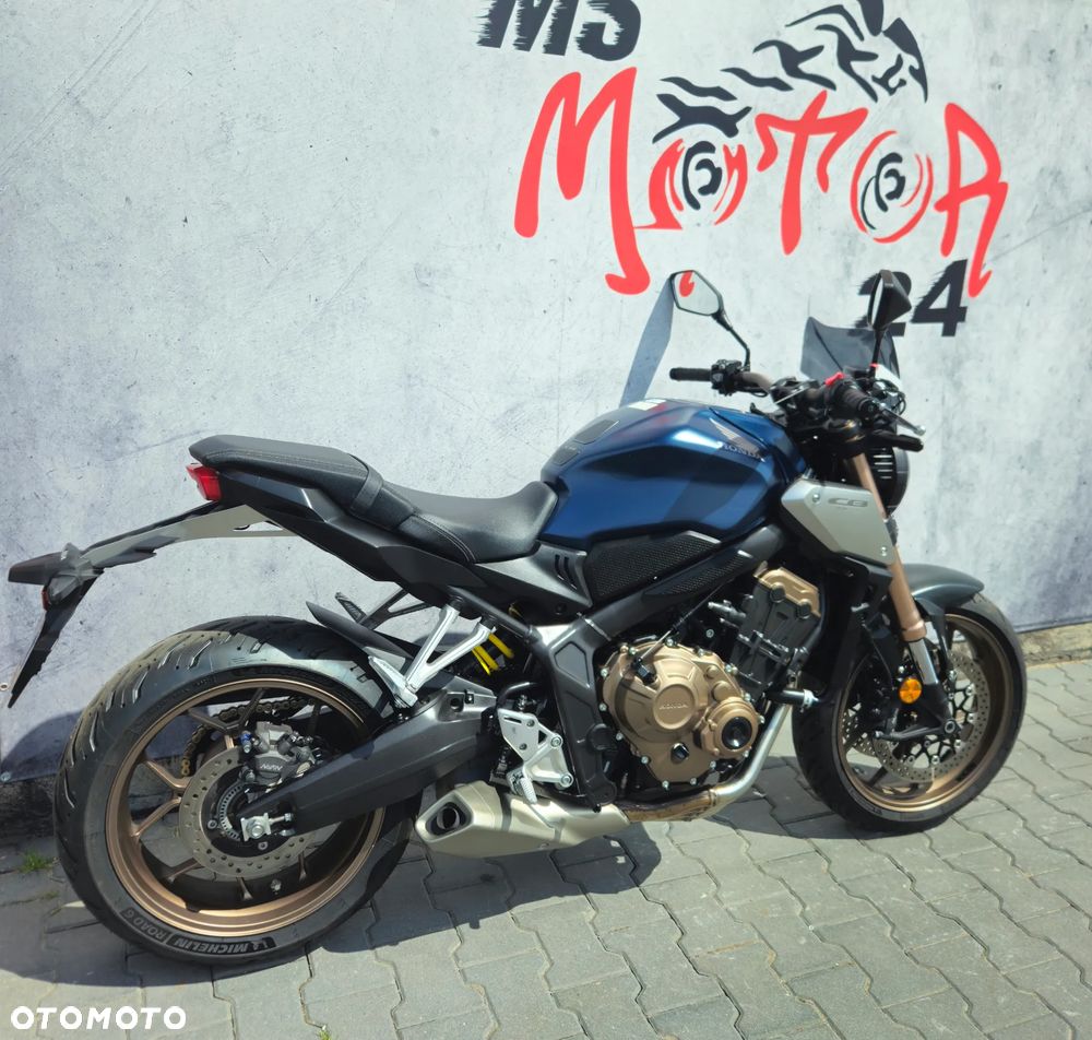 Honda CB - 3