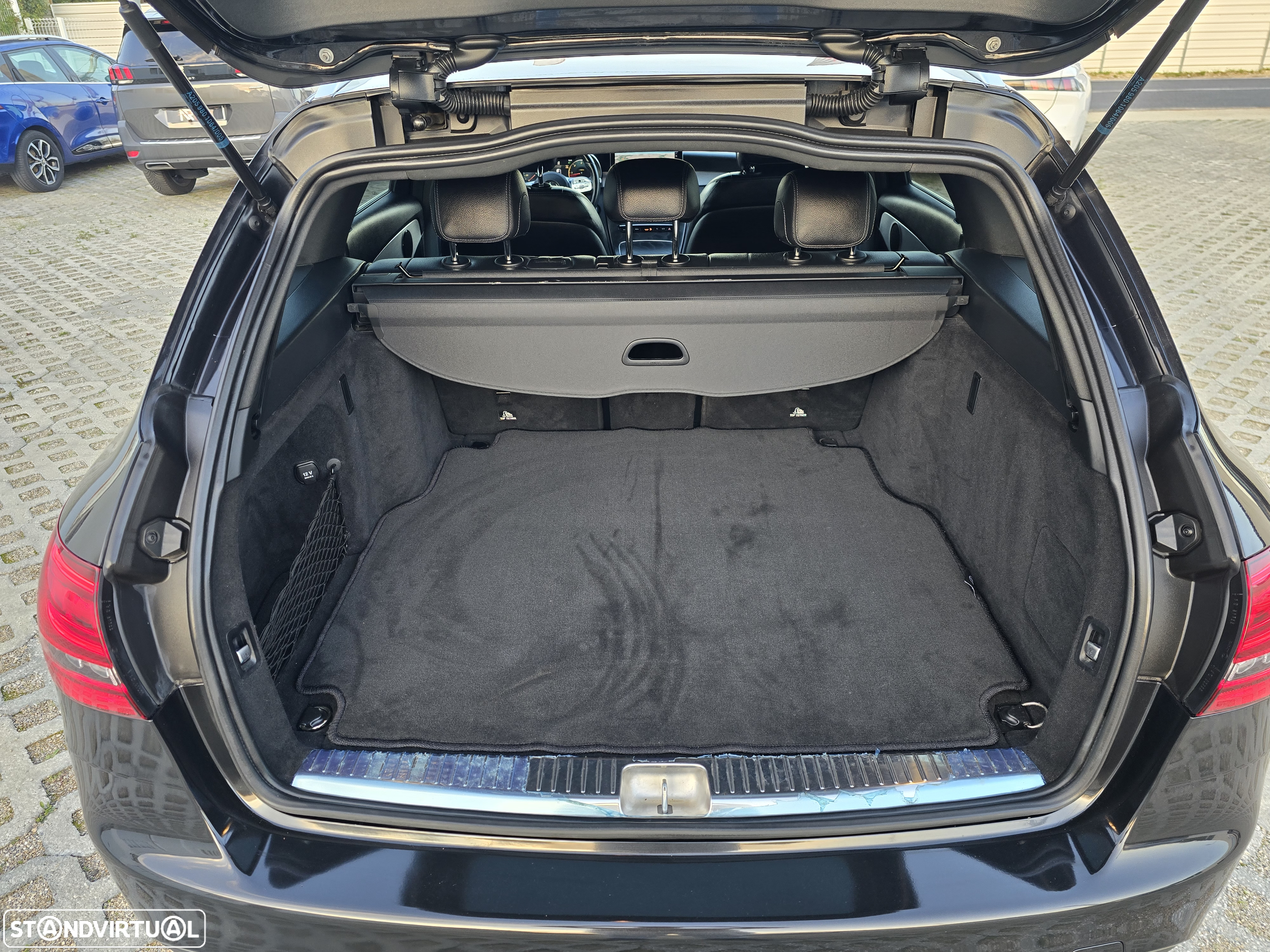 Mercedes-Benz C 220 d Station 9G-TRONIC AMG Line - 48