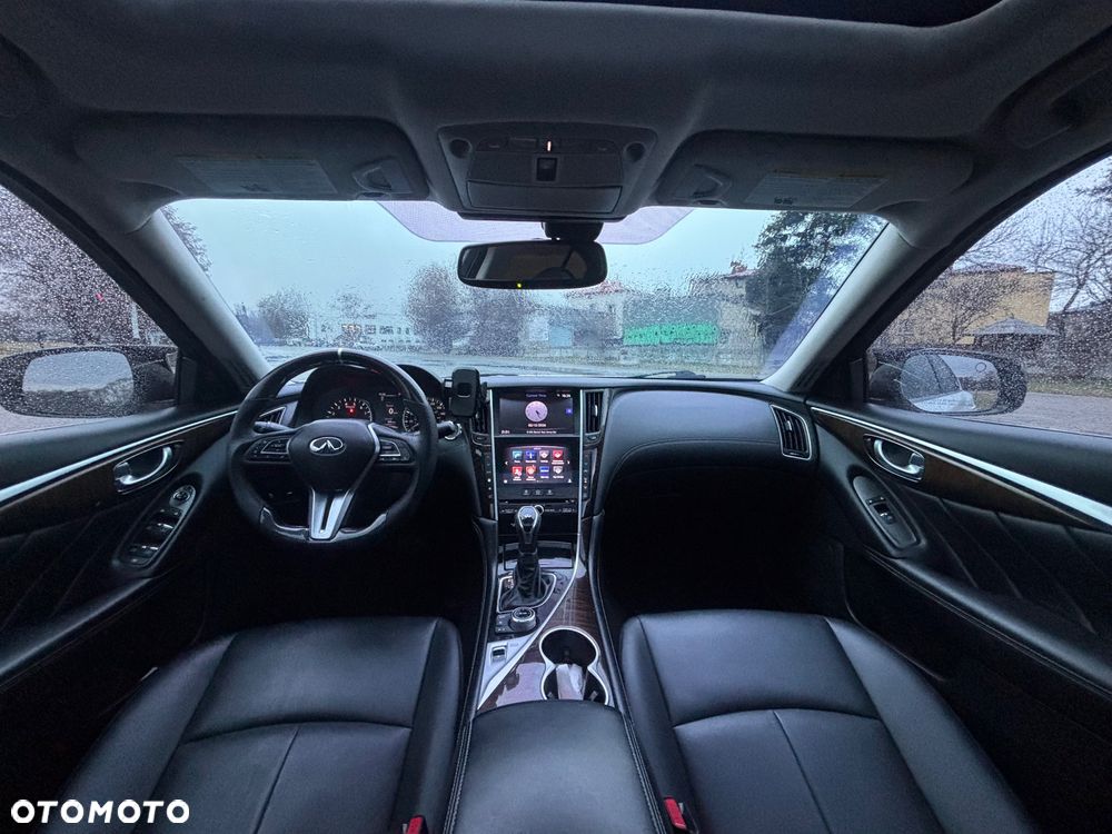 Infiniti Q50 - 18