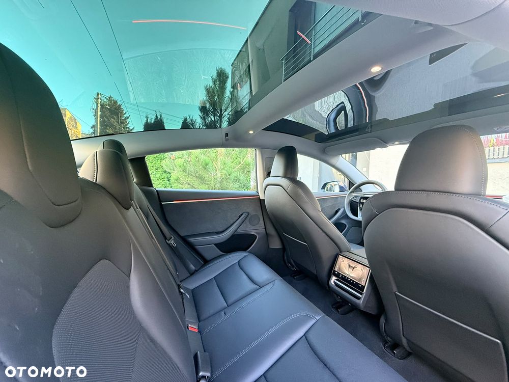 Tesla Model 3 Performance AWD - 31