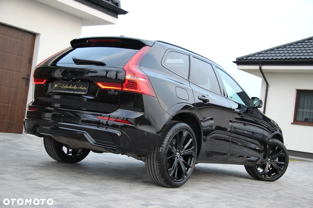 Volvo XC 60 B5 B AWD Plus Black Edition - 12