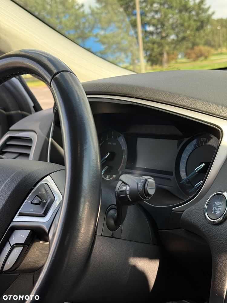 Ford Mondeo - 19