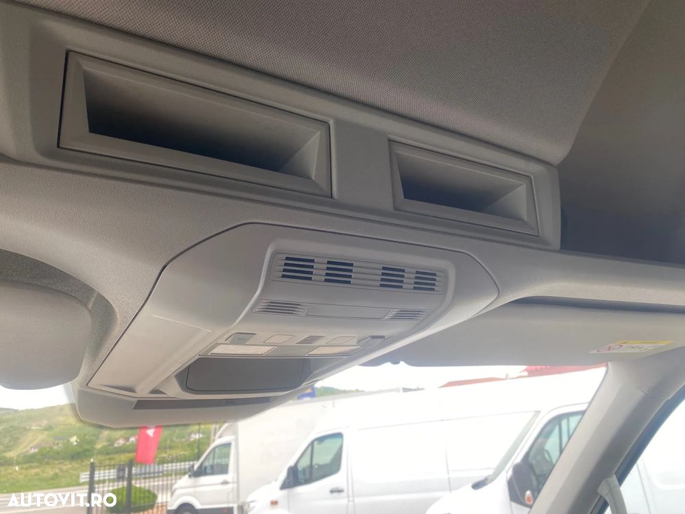 Volkswagen CRAFTER - 22