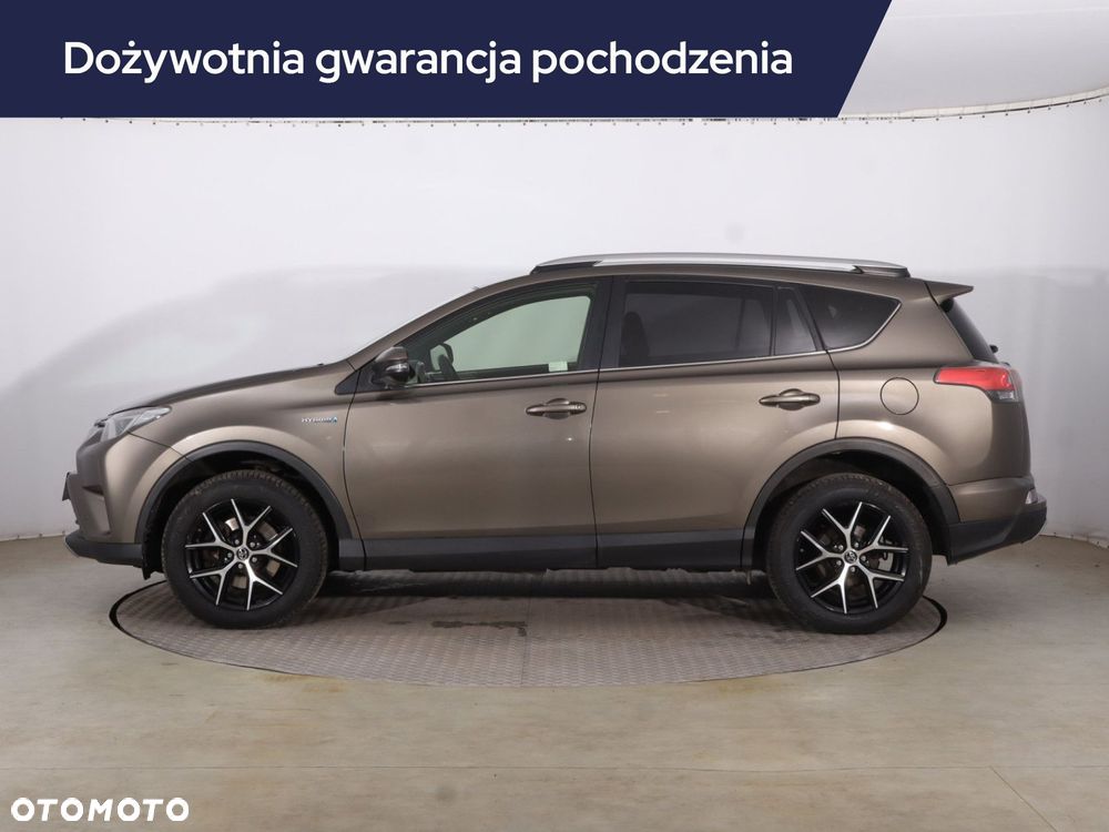 Toyota RAV4 - 4