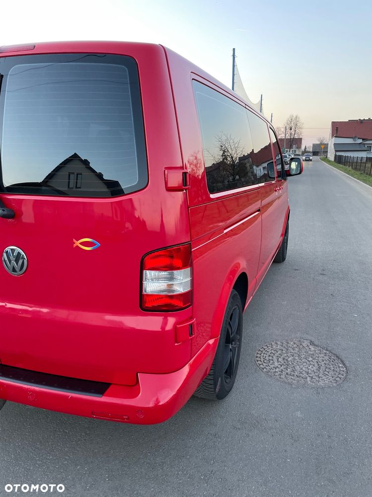 Volkswagen Caravelle - 4