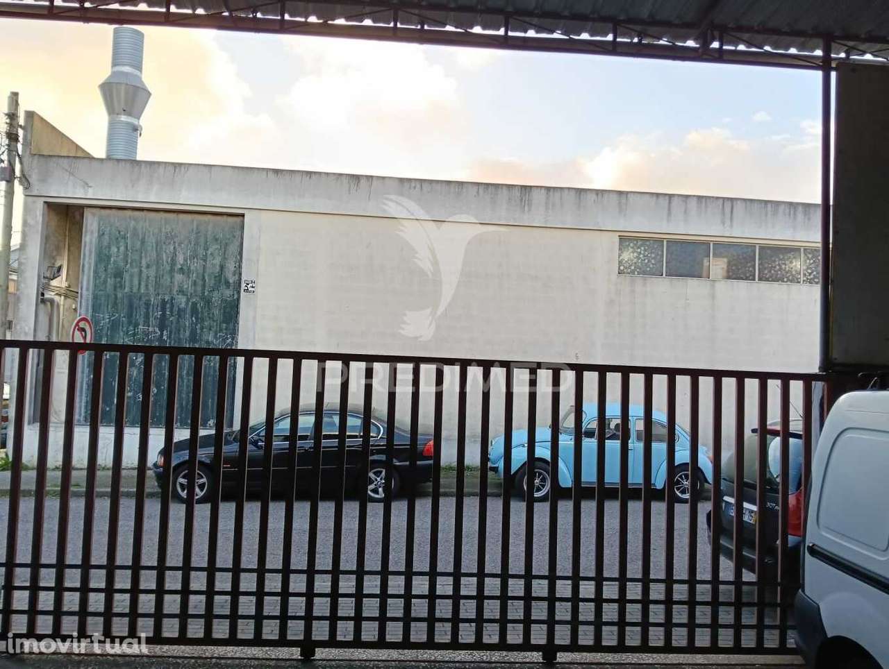 Armazém/Oficina Auto em Moinhos da Funcheira (Amadora) - Grande imagem: 2/25