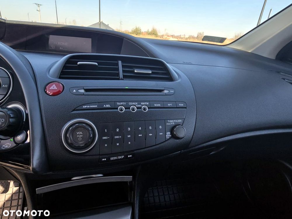 Honda Civic 1.4i-DSi Sport - 22