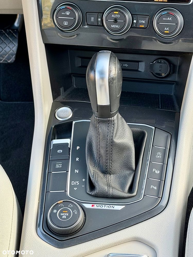 Volkswagen Tiguan 2.0 TSI 4Mot Comfortline DSG - 22