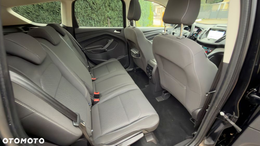 Ford Kuga 1.5 EcoBoost 4x4 Titanium - 23