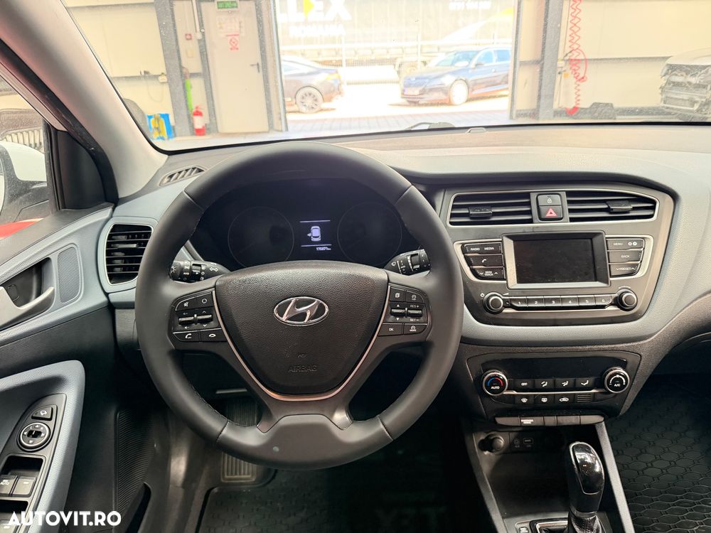 Hyundai i20 1.0 l T-GDi M-Hybrid 100CP 7DCT 5DR Led Line - 15
