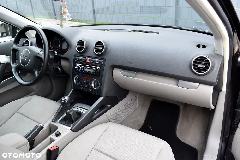 Audi A3 1.9 TDI Attraction - 17