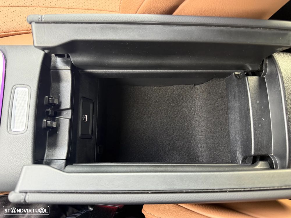 Mercedes-Benz E 300 Standard - 38