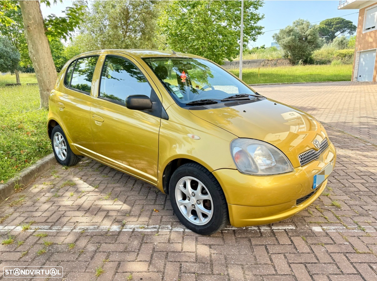 Toyota Yaris 1.0 Sol ABS+CD+AC - 3