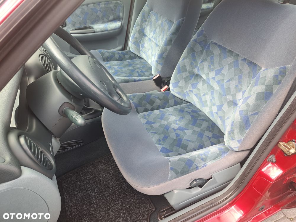 Renault Megane 2.0 RT - 37