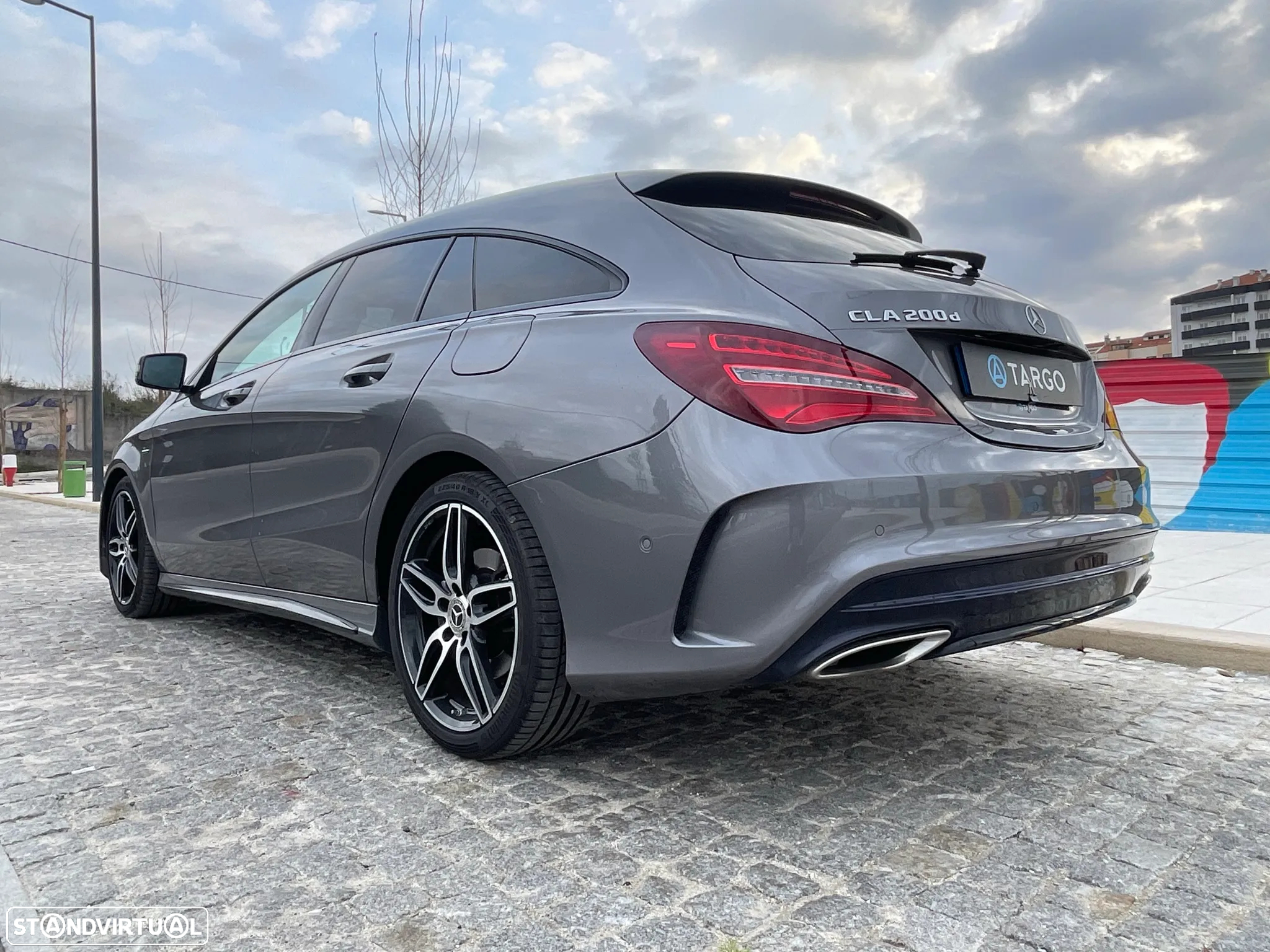 Mercedes-Benz CLA 200 Shooting Brake d 7G-DCT AMG Line - 8