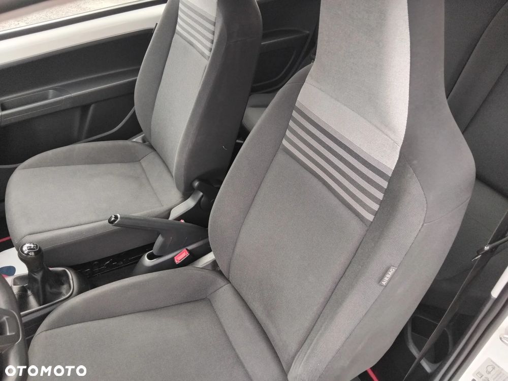 Volkswagen up! white style - 14