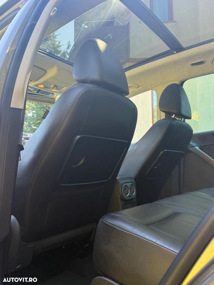 Volkswagen Tiguan 2.0 TDI DPF 4Motion Exclusive - 9