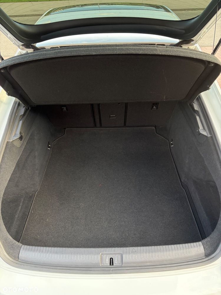 Volkswagen Arteon 2.0 TSI R-Line DSG - 22