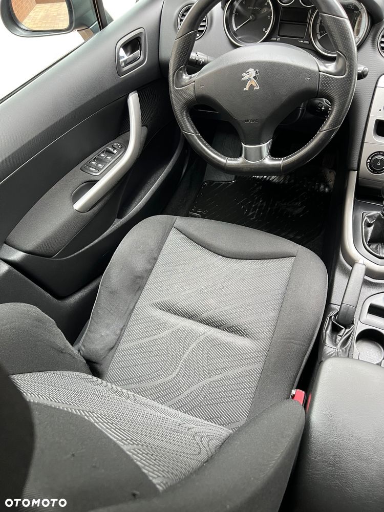 Peugeot 308 1.6 HDi Premium - 20