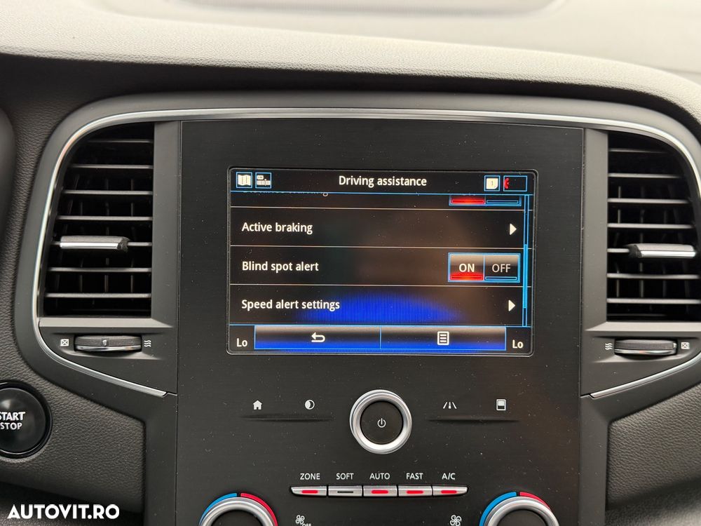 Renault Megane ENERGY dCi 130 GT LINE - 27