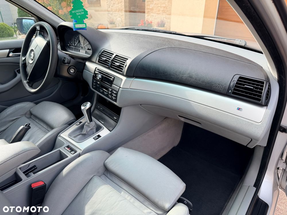 BMW Seria 3 316i - 30