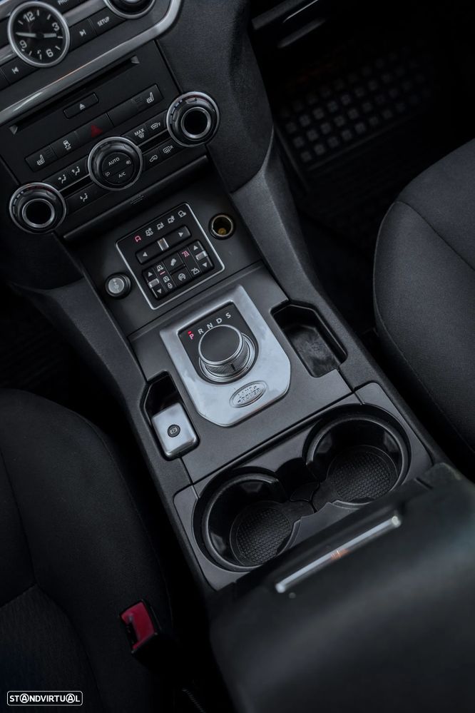 Land Rover Discovery TD V6 SE - 28