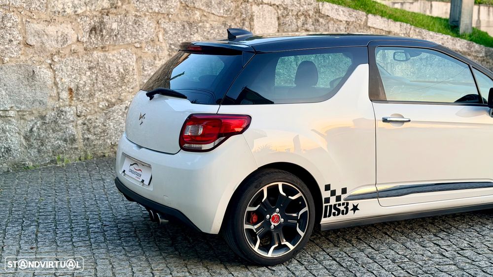 Citroën DS3 1.6 e-HDi So Chic - 24