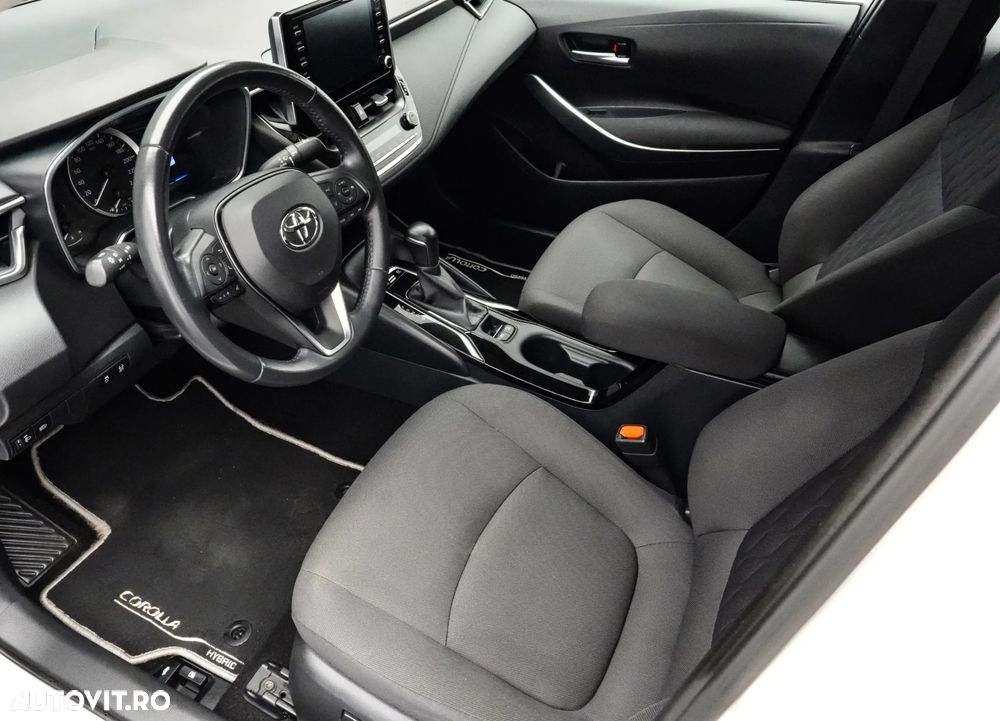 Toyota Corolla 1.8 HSD Dynamic - 12