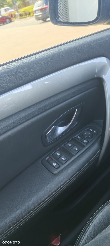 Renault Laguna 2.0 dCi GT ESM - 35