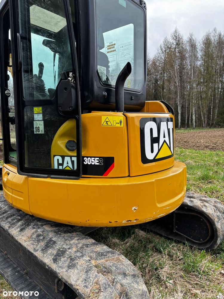 Caterpillar - 31
