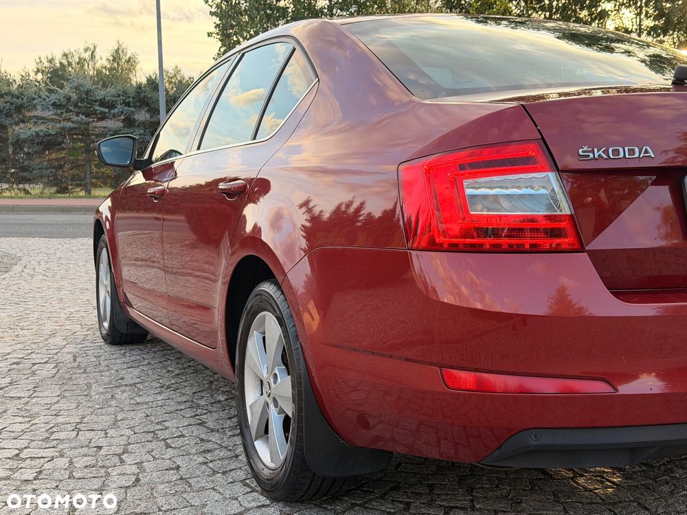 Skoda Octavia 1.4 TSI Elegance DSG - 28