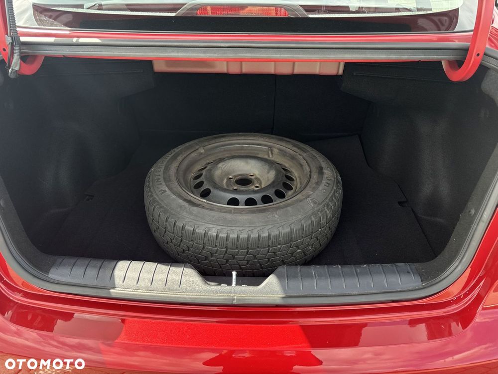 Kia Rio - 24