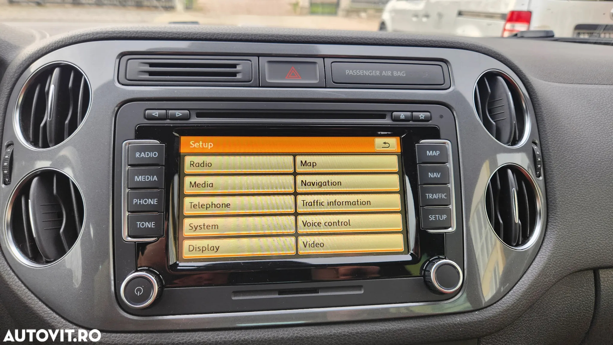 Volkswagen Tiguan 2.0 TDI DPF 4Motion BlueMotion Technology DSG Exclusive - 30