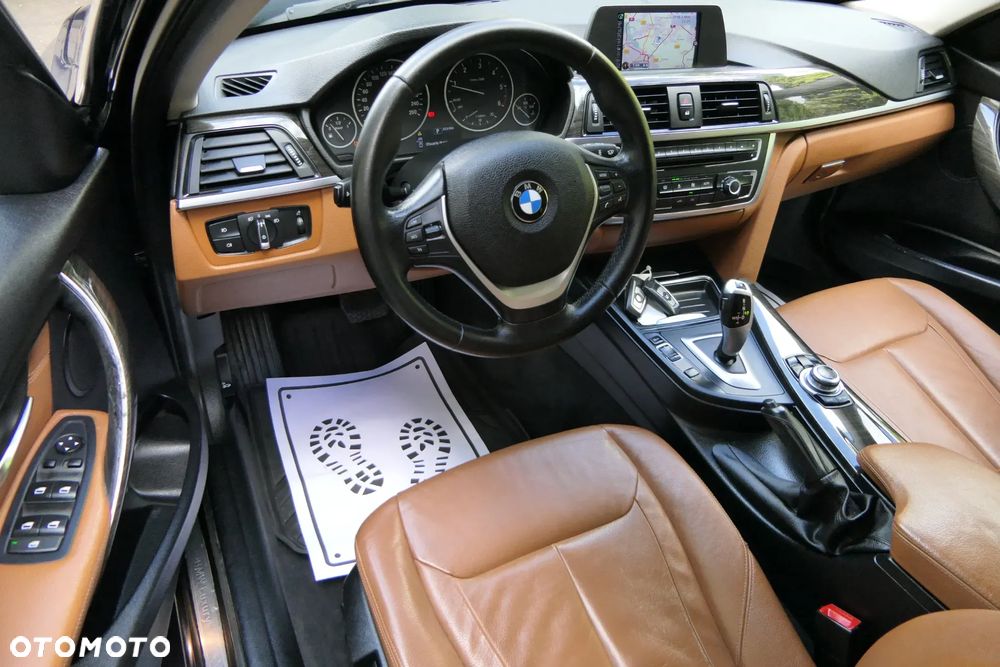 BMW Seria 3 320d Efficient Dynamics Luxury Line - 15