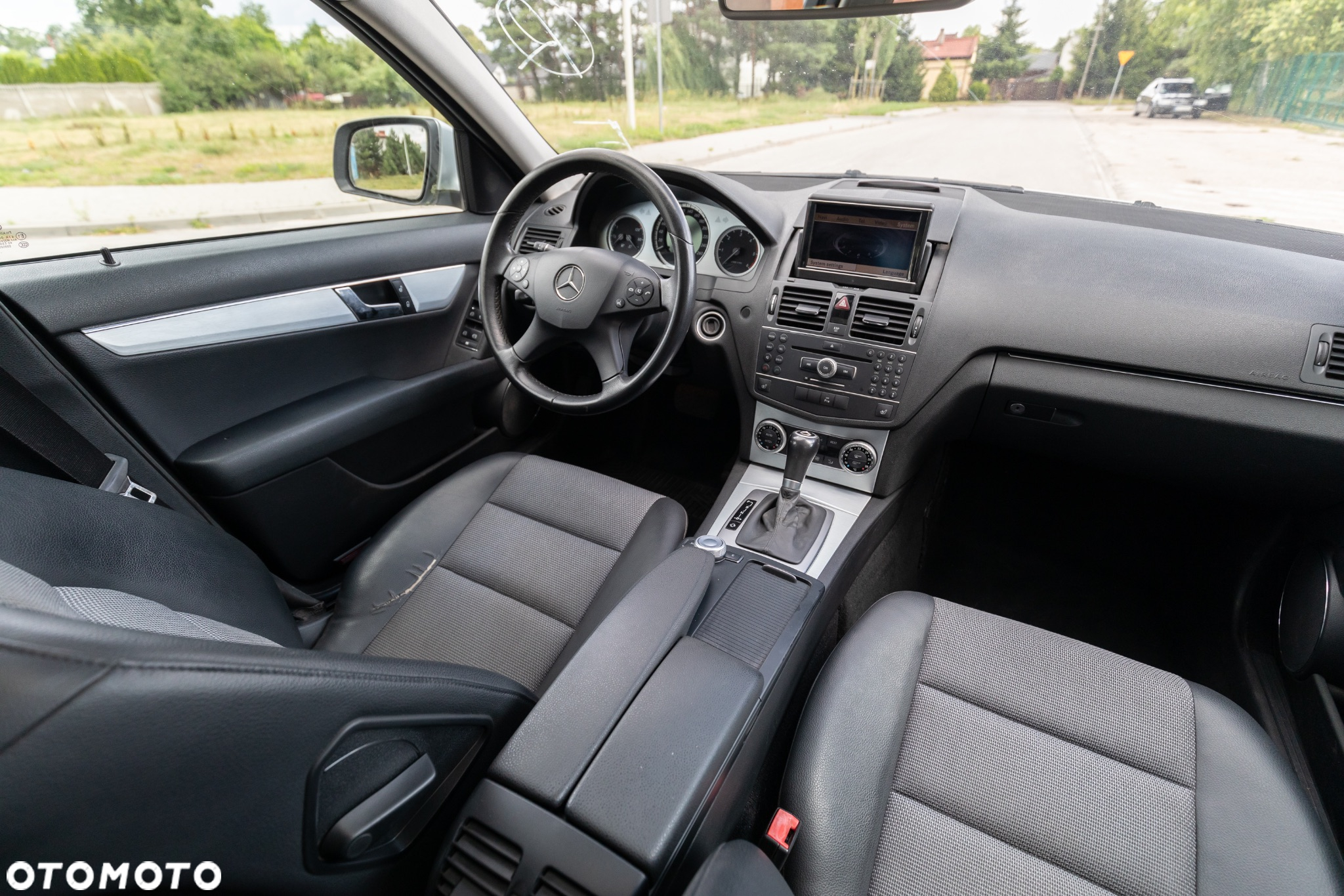 Mercedes-Benz Klasa C 220 T CDI DPF Automatik Avantgarde - 19