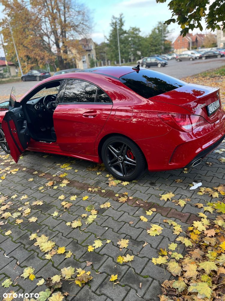 Mercedes-Benz CLA 200 7G-DCT AMG Line - 3