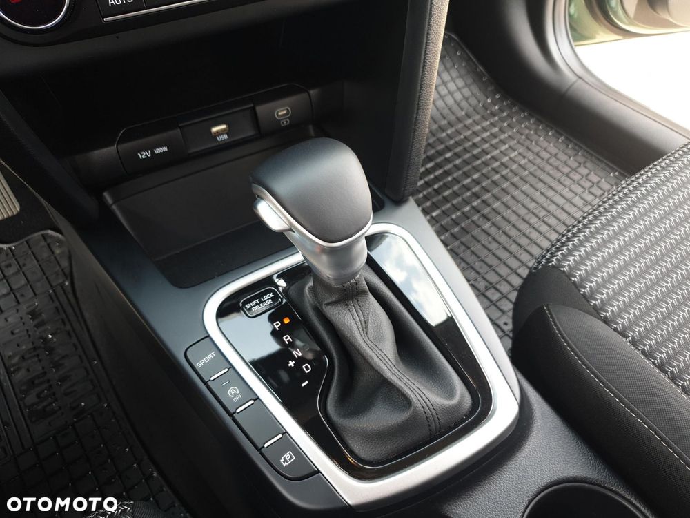 Kia Ceed 1.5 T-GDI M DCT - 15