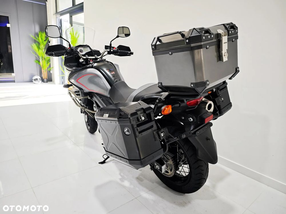 Suzuki V-STROM - 23
