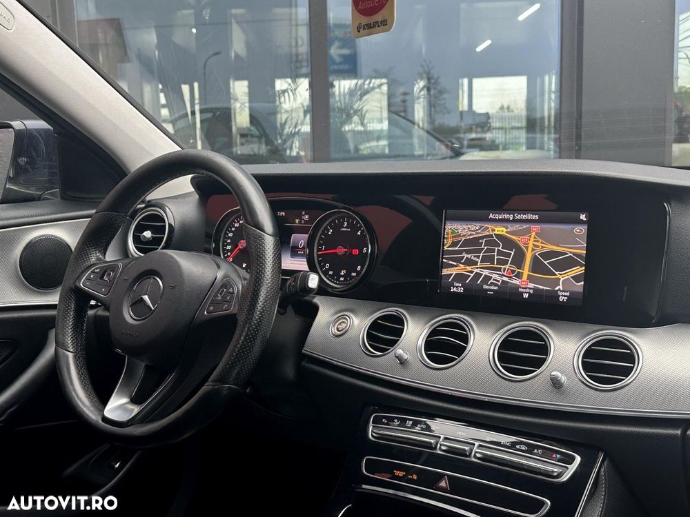 Mercedes-Benz E - 11
